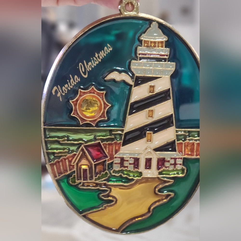 Sun Catchers,Stained Glass Art Set Of 2, CHRISTMAS FLORIDA,LOBSTER LIGHTHOUSE 🦞
